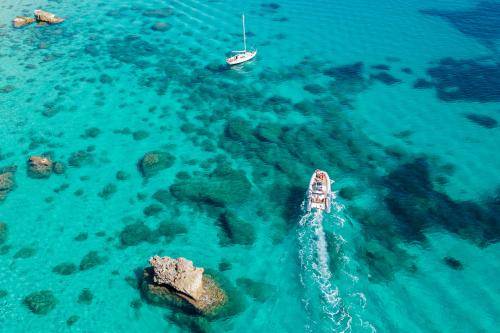 Tour Gommone a Cagliari di 2 ore - Sardiniadreamtour